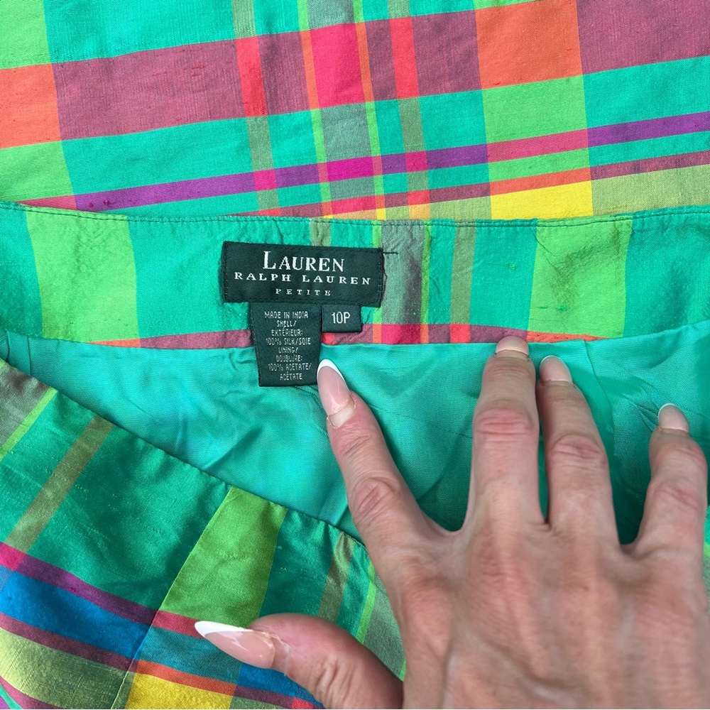 Ralph Lauren women’s plaid mini skirt- size small